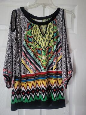 Beige by eci Multicolor Geometric-Print Tunic Top. Large